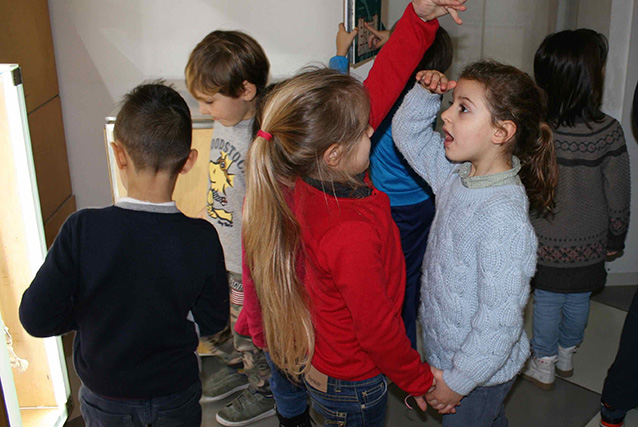 Prehistoric Zoo Carnival 2016 - Nel Museo: secondo te quanto era alto...