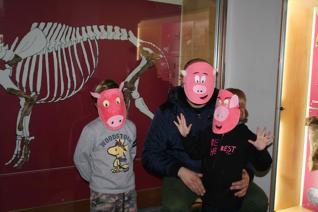 Prehistoric Zoo Carnival 2016 - Eccoci in maschera...i Sus scrofa...in rosa